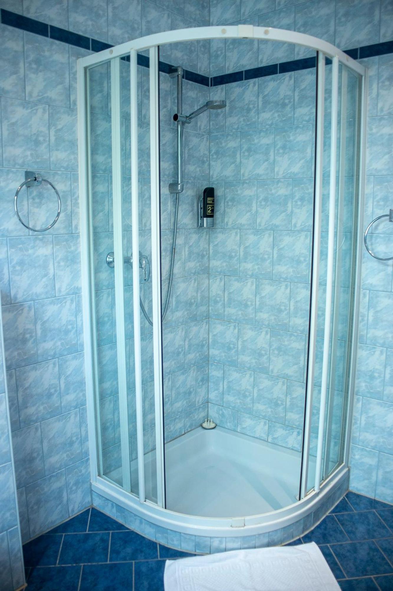 Trend Lokal-Rooms-Bar Frohnleiten Luaran gambar